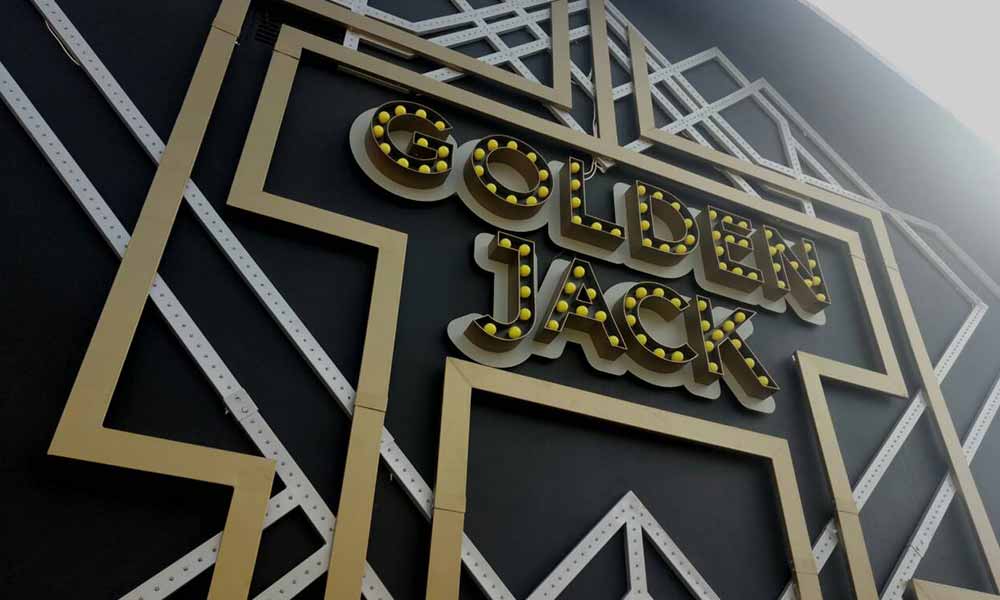 Наружная реклама казино Golden Jack