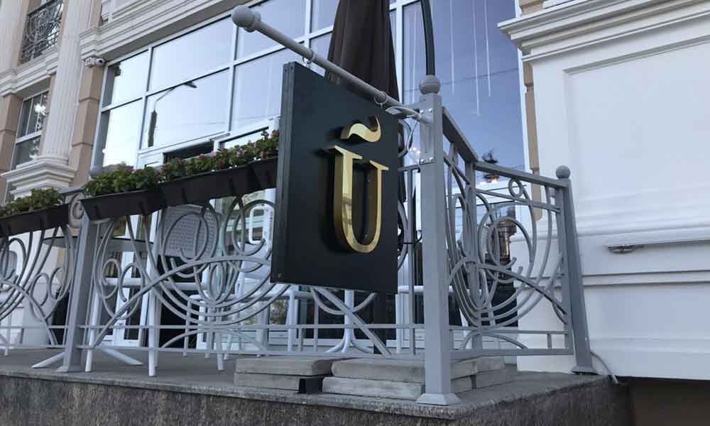 panel-kronshteyn-dlya-kafe